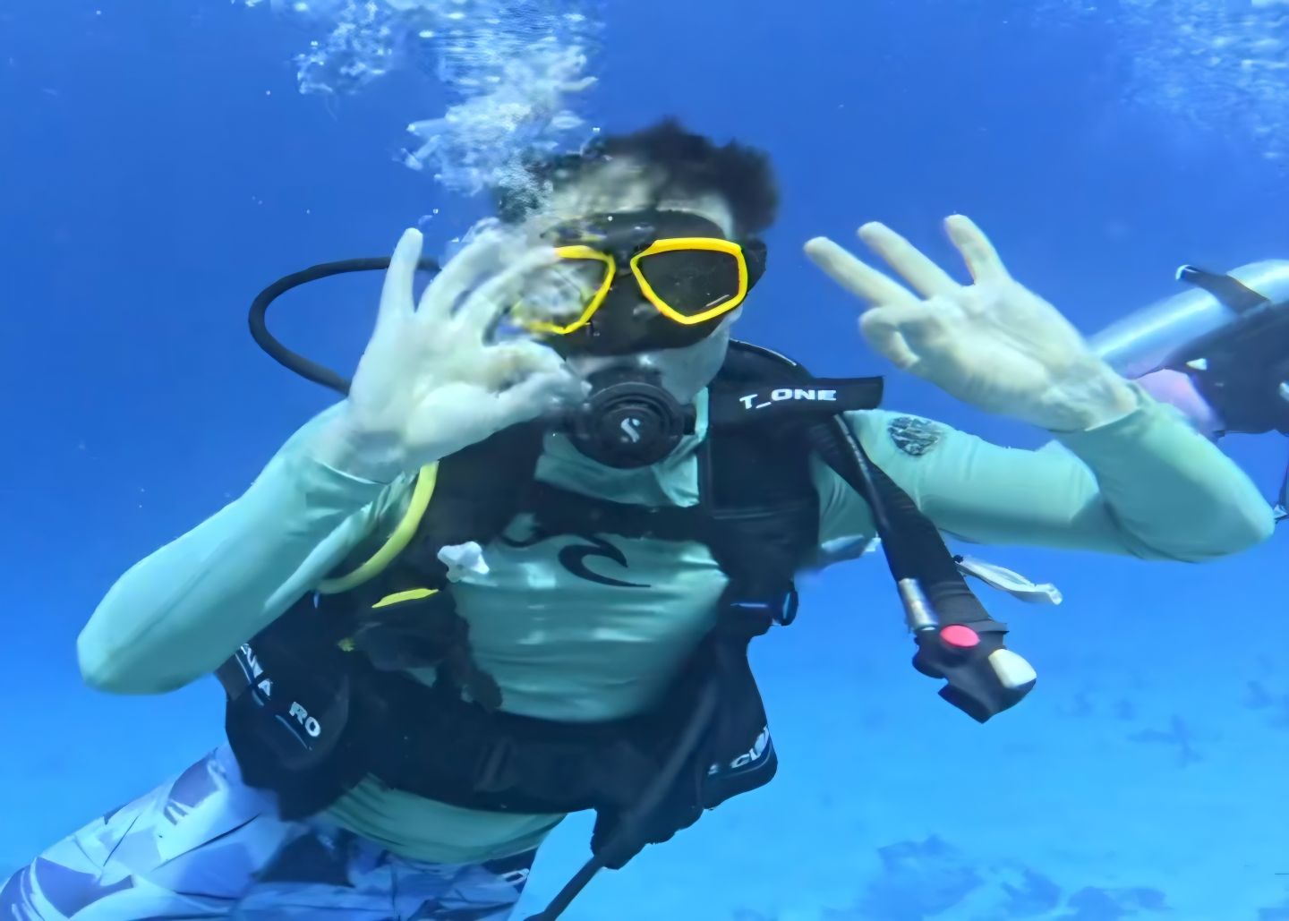 SCUBA and Snorkelling: When Being a Swimmer Helps, and When It Doesn’t