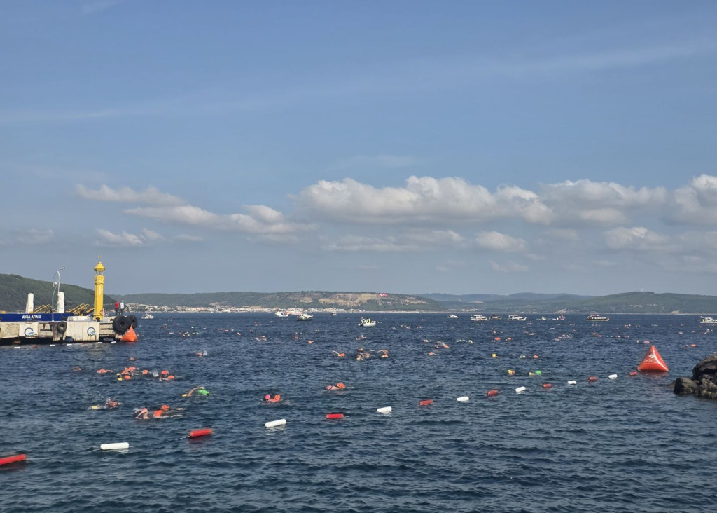 Navigating the Hellespont